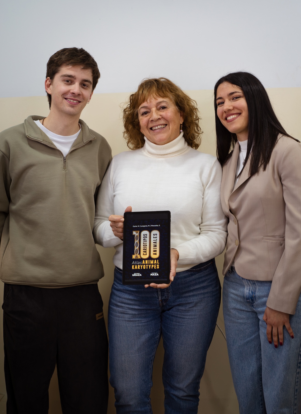 Enzo Moscetta, Nora Bibiana Gorla y Milagros Longone